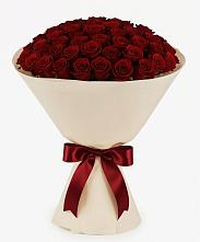 Букет 101 Бордовая роза Блэк Бакарра в Южно-Морской