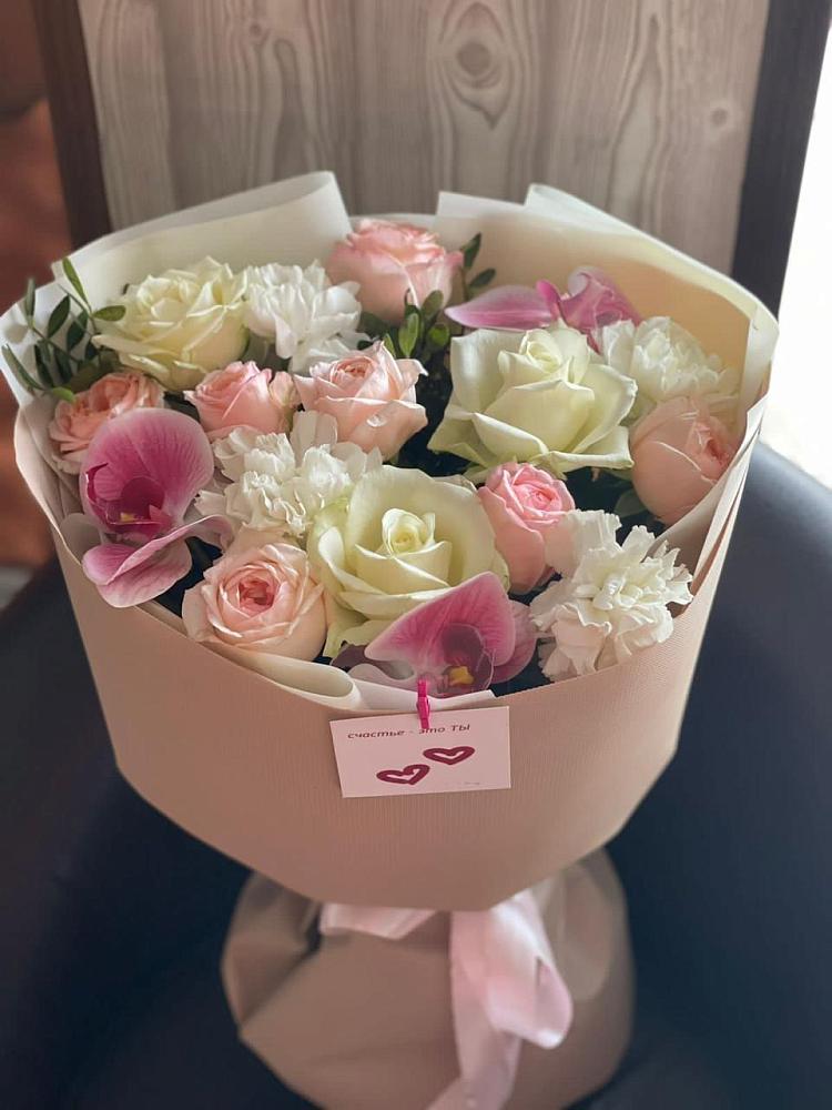 Букет цветов из: Орхидеи, Розы и Гвоздики в Южно-Морской