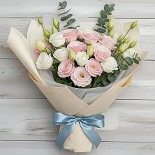 Букет цветов из:  Лизиантусы в Южно-Морской