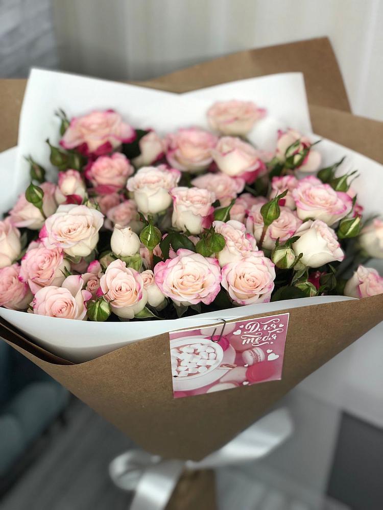 Букет цветов из: Розы в Южно-Морской