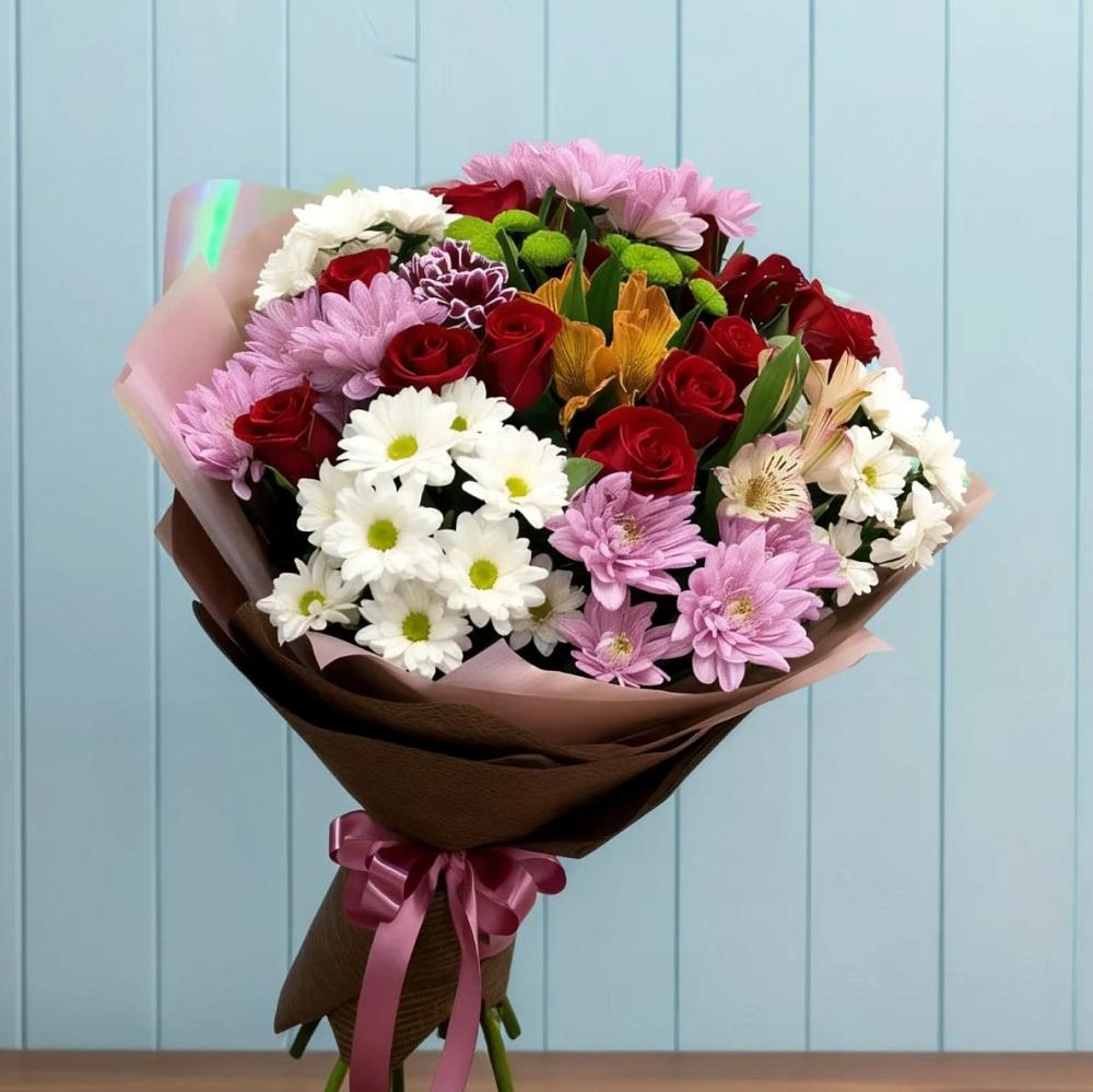 Букет цветов из: Розы, Хризантемы и Альстромерии в Южно-Морской