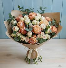 Букет цветов из:  Альстромерии и Розы #REPLACE_PRED# Южно-Морской